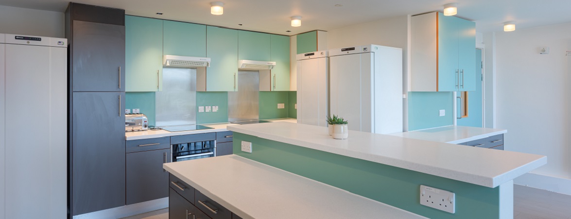 an image of a kitchen in campus accommodation at the University of Warwick